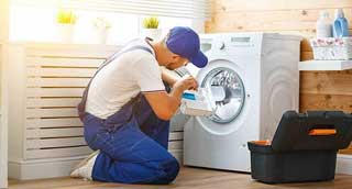 Technician Arrival & Visual Assessment