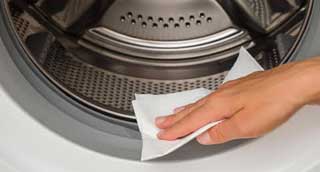 Wipe door seal and detergent tray